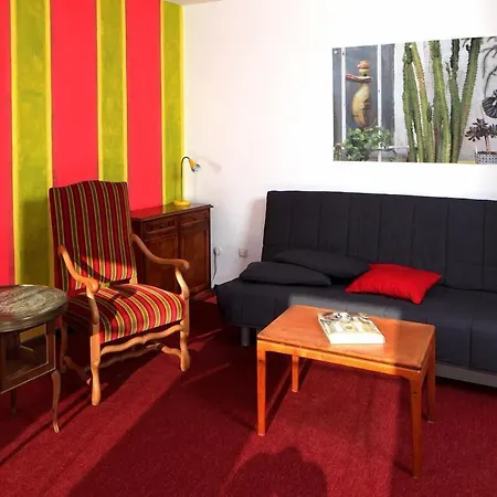 Гостевой дом Foto-motel + Fensterzumhof Кассель
