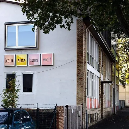 Foto-motel + Fensterzumhof Гостевой дом Кассель