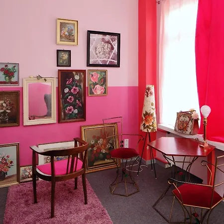 Foto-motel + Fensterzumhof Maison d'hôtes